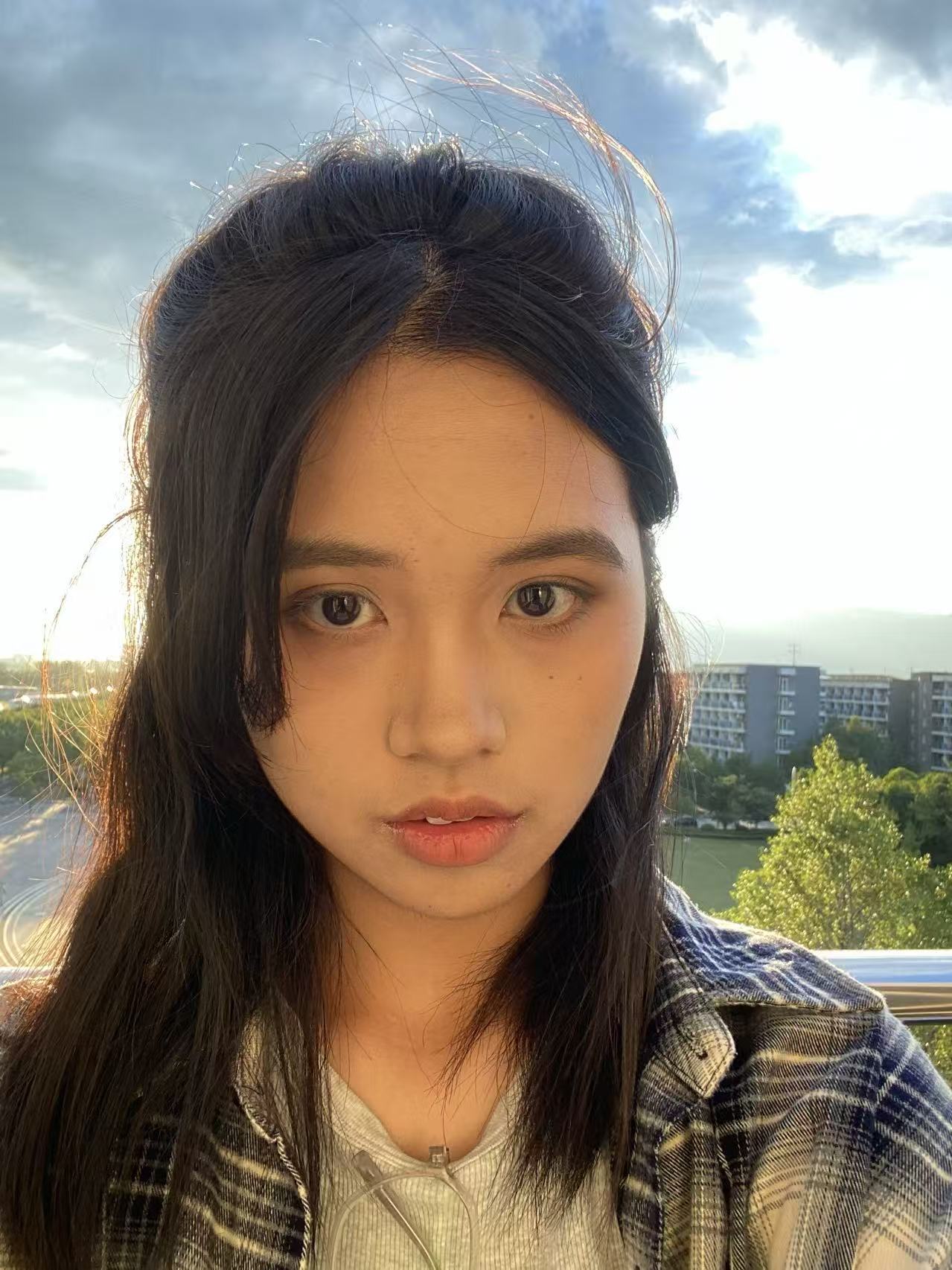 汤珺玉